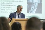 doc. Zdenk Vojtek pi svm pspvku Teorie spiritulnho vvoje, konverze a dekonverze