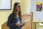 Adéla Muchová při svém příspěvku Umění synodálního naslouchání: Na cestě kultivace osobního i společného rozvoje Adéla Muchová při svém příspěvku Umění synodálního naslouchání: Na cestě kultivace osobního i společného rozvoje