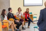 Konference Vztahy a vazby: Pat�it � souviset � pe�ovat